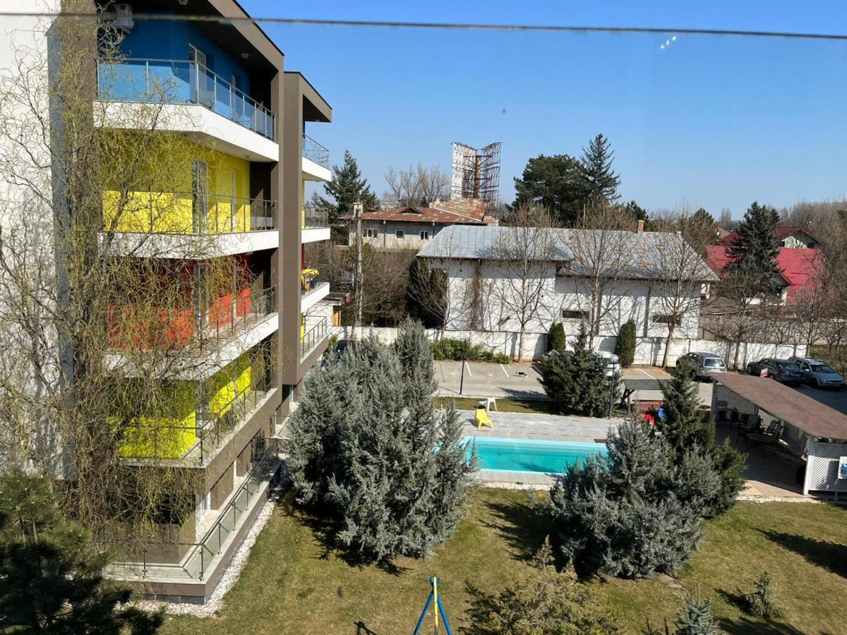 Tranzzzit Airport Apartment Otopeni Exteriér fotografie